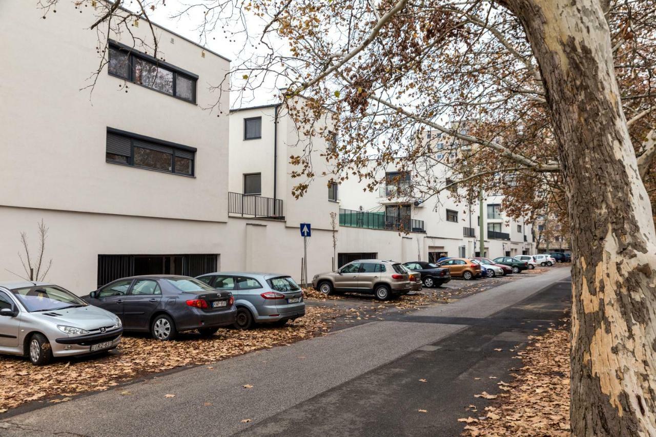 Defne Apartman Debreczyn Zewnętrze zdjęcie
